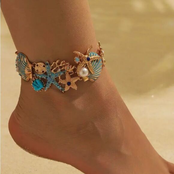 💙 Betsey Johnson Stunning Seashell Starfish Bracelet 💙 - Picture 4 of 6